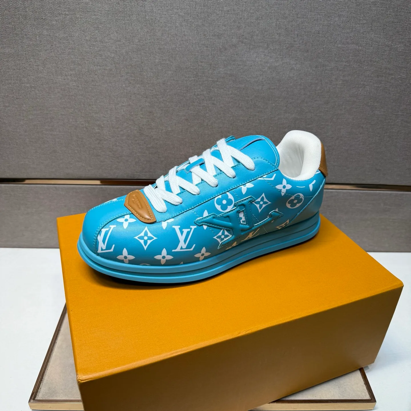 Men's men's shoes 💰pp560 [LV～] Men's casual shoes 2025z cabinet sales simultaneously 🔶Size: 38-44 #️⃣ 🔷4 colors🔜The upper is made of multi-material splicing➕Mesh lining, comfortable and breathable, sole: original comfortable and wear-resistant outsole, ⚠️real thing📱photographed🎬real thing is better📢📢📢